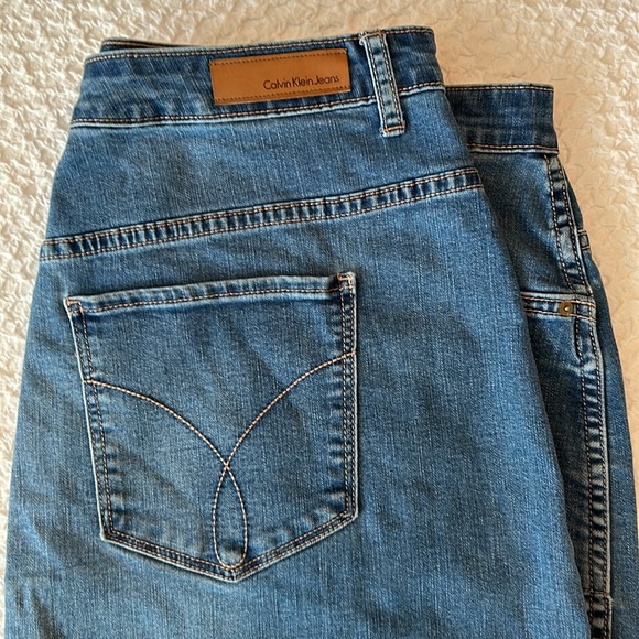 Calvin Klein Jean Skirt size W 33 - Picture 4 of 10